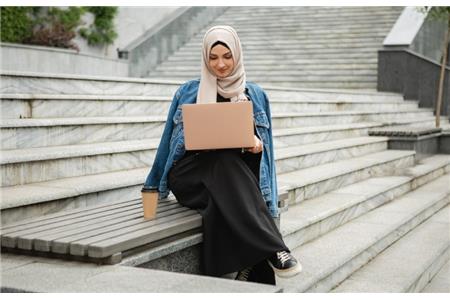 شیک ترین استایل دانشجویی دخترانه یا پسرانه چه ویژگی هایی باید داشته باشد؟