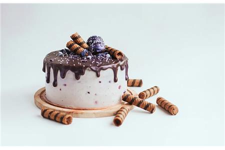 صفر تا صد پخت کیک به همراه معرفی ۴ کیک کافی‌شاپی فوق‌العاده