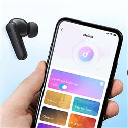 هدفون بلوتوثی انکر مدل P20i متصل به برنامه soundcore