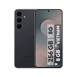 خرید گوشی هوشمند سامسونگ Galaxy S25 FE با حافظه 256  گیگابایت در دست کاربر هنگام عکاسی و استفاده روزمره